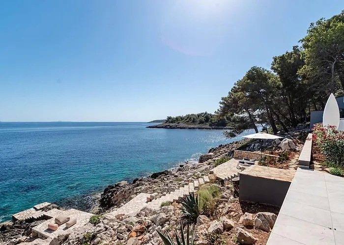 וילה Fabulous Sansarea With A Pool Near The Sea *