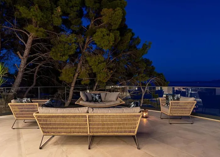 Villa Fabulous Sansarea With A Pool Near The Sea Blato (Korcula)